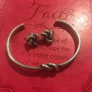 Retired James Avery Lovers Knot Cuff & matching earrings.